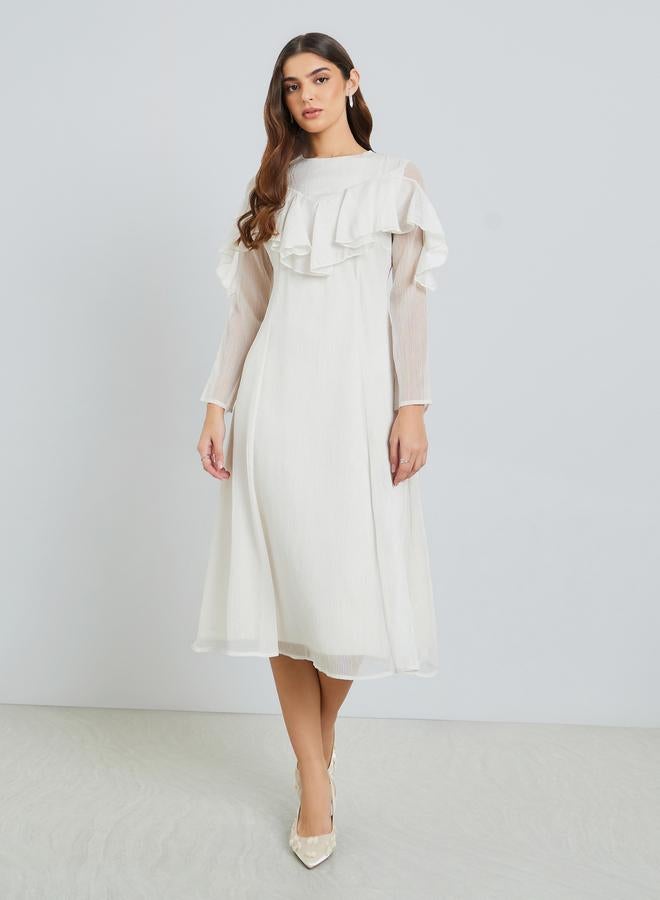 ستايلي فستان ميدي أوف وايت وتفاصيل كشكش - Image 3